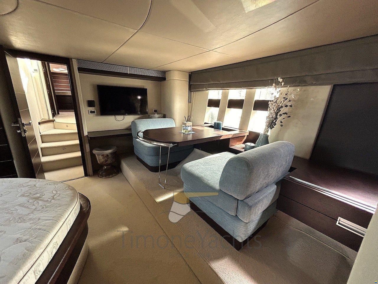 Azimut 68S