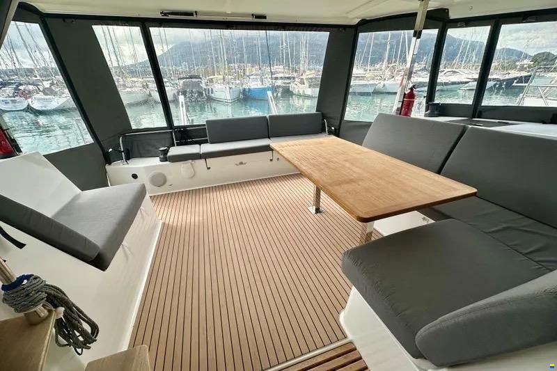 Fountaine Pajot Isla 40