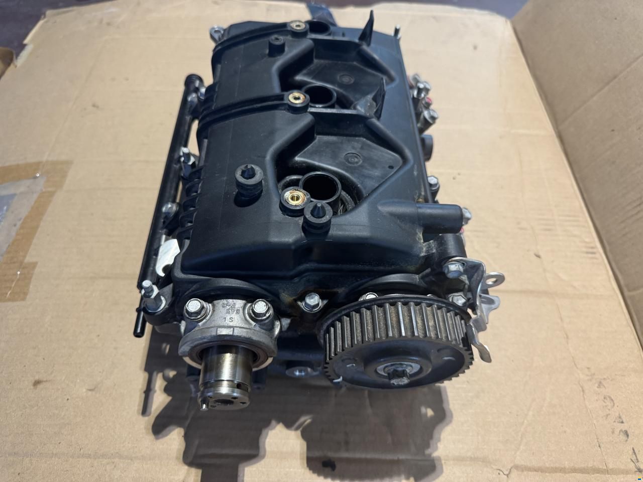 Yamaha F300 cylinder head 225kw OEM