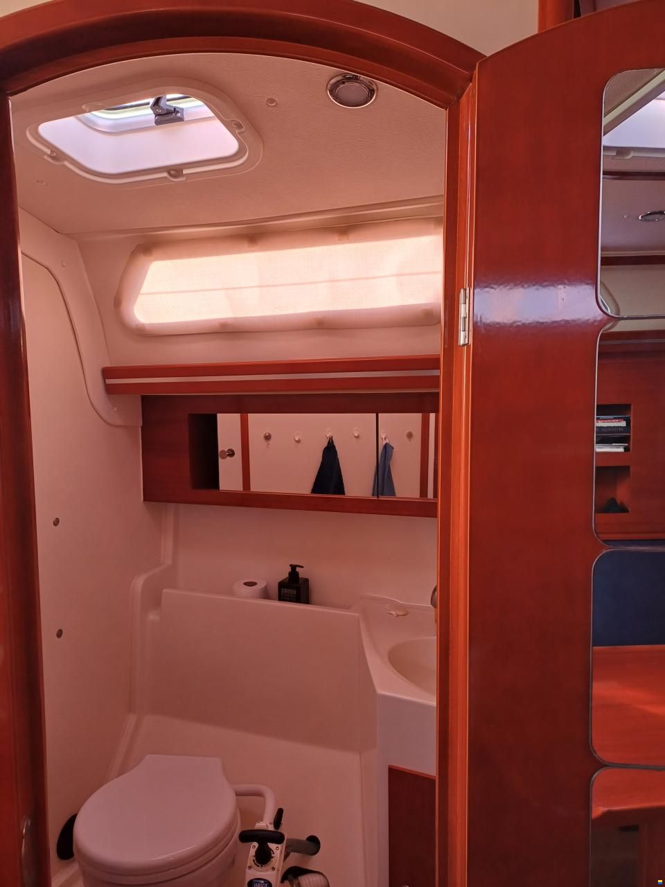 Hanse 342