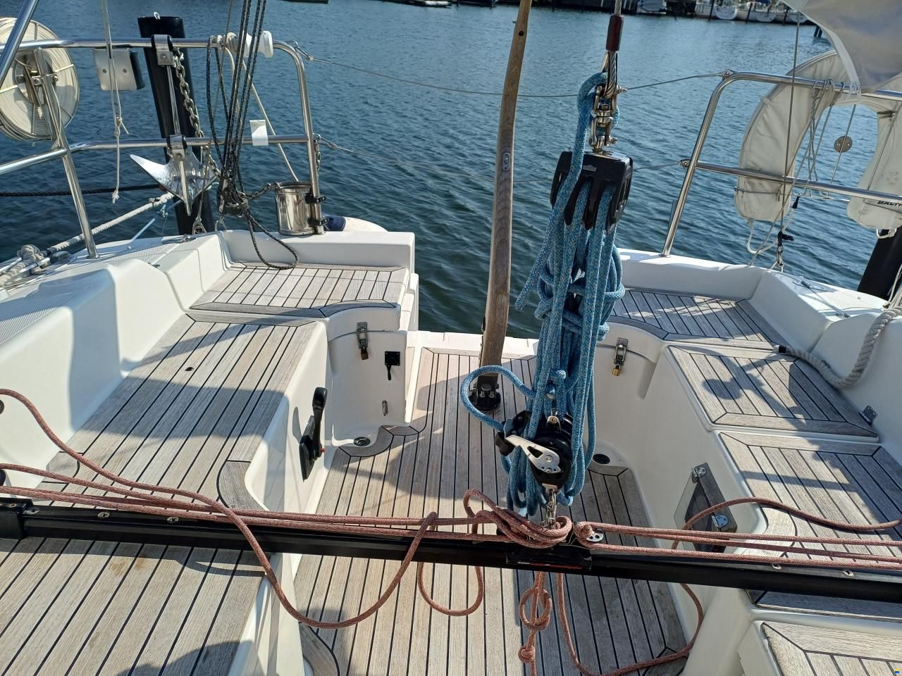 Hanse 342