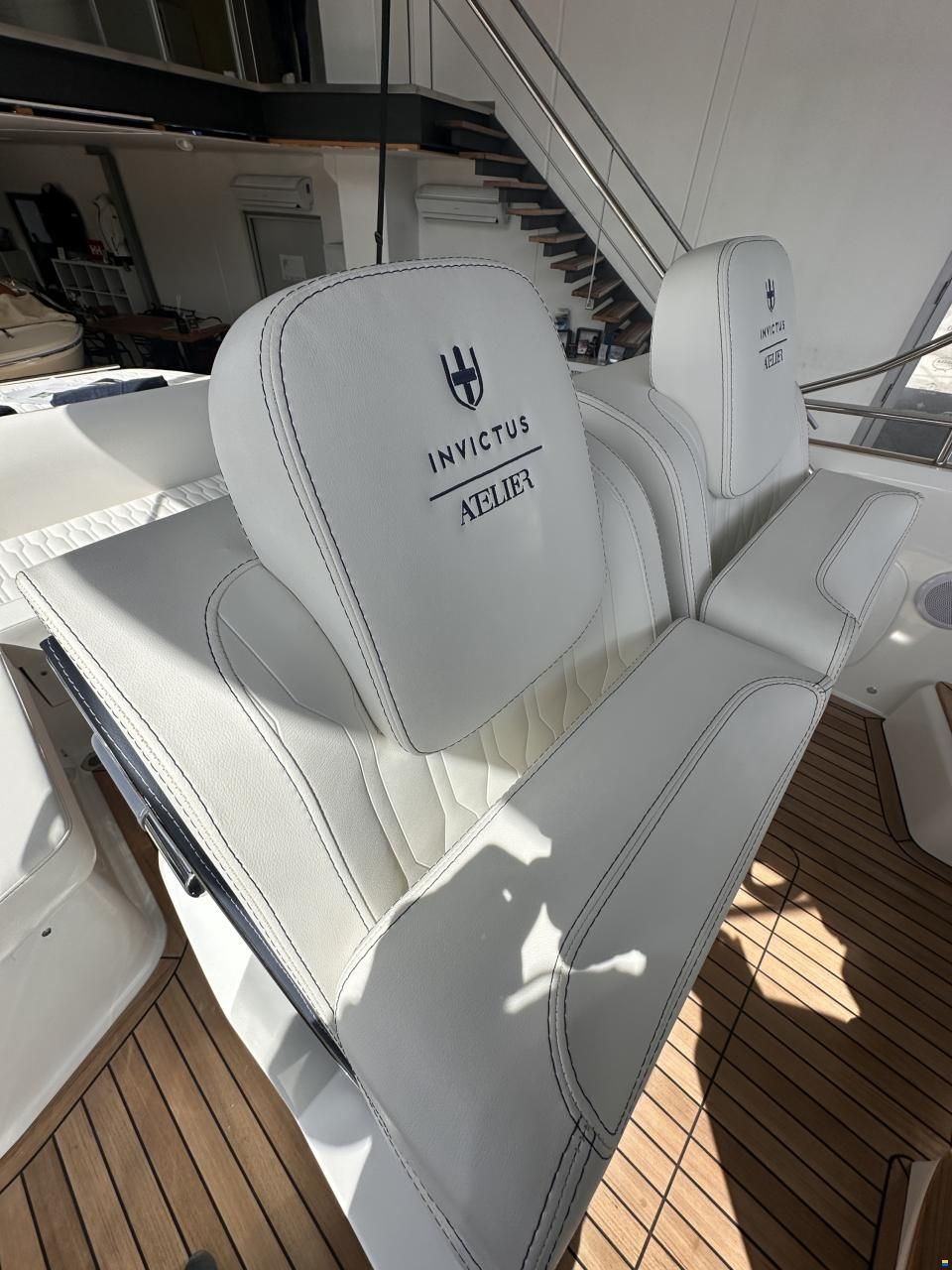 Invictus GT280 - Atelier - Swiss Edition