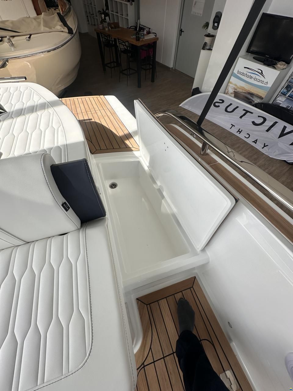 Invictus GT280 - Atelier - Swiss Edition