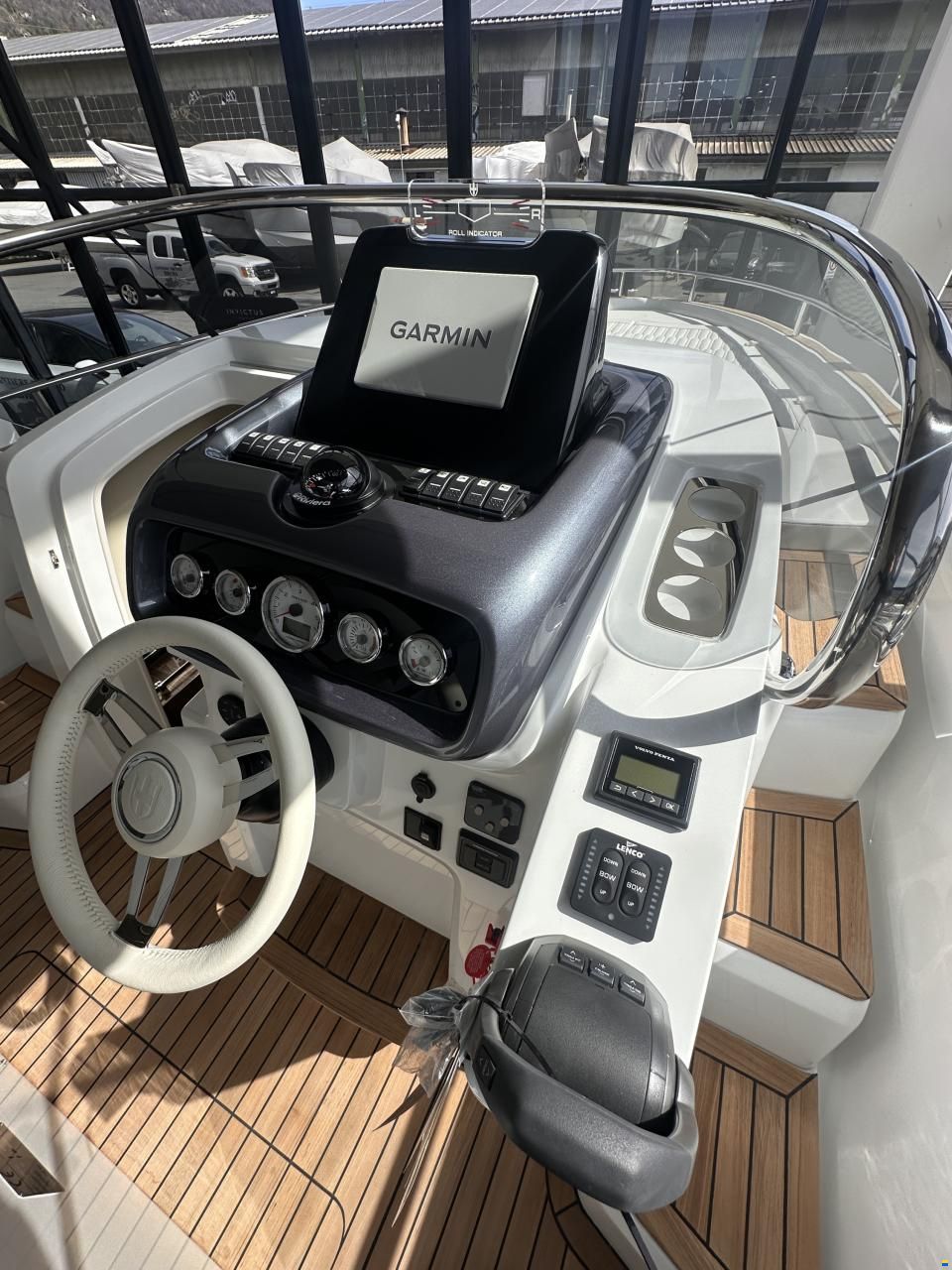 Invictus GT280 - Atelier - Swiss Edition