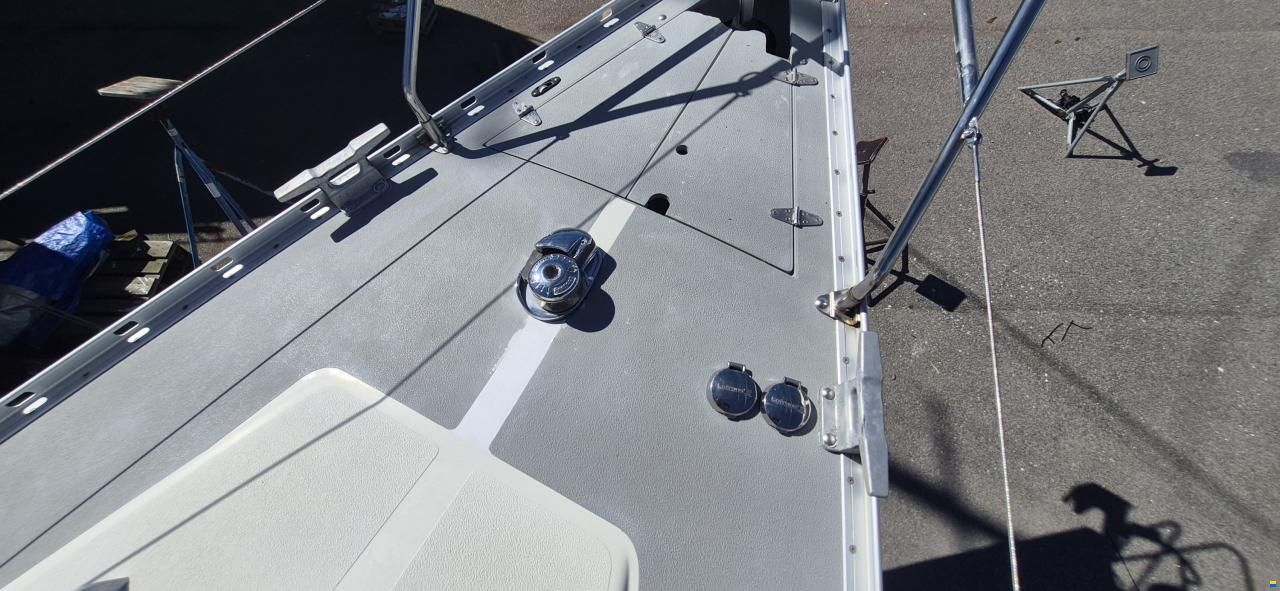 LM Boats Vitesse 35