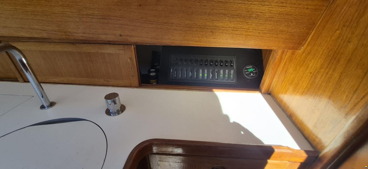 LM Boats Vitesse 35