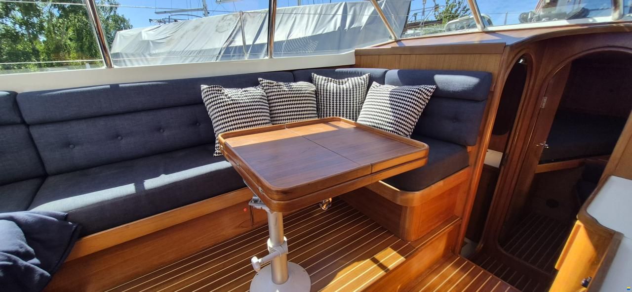 LM Boats Vitesse 35