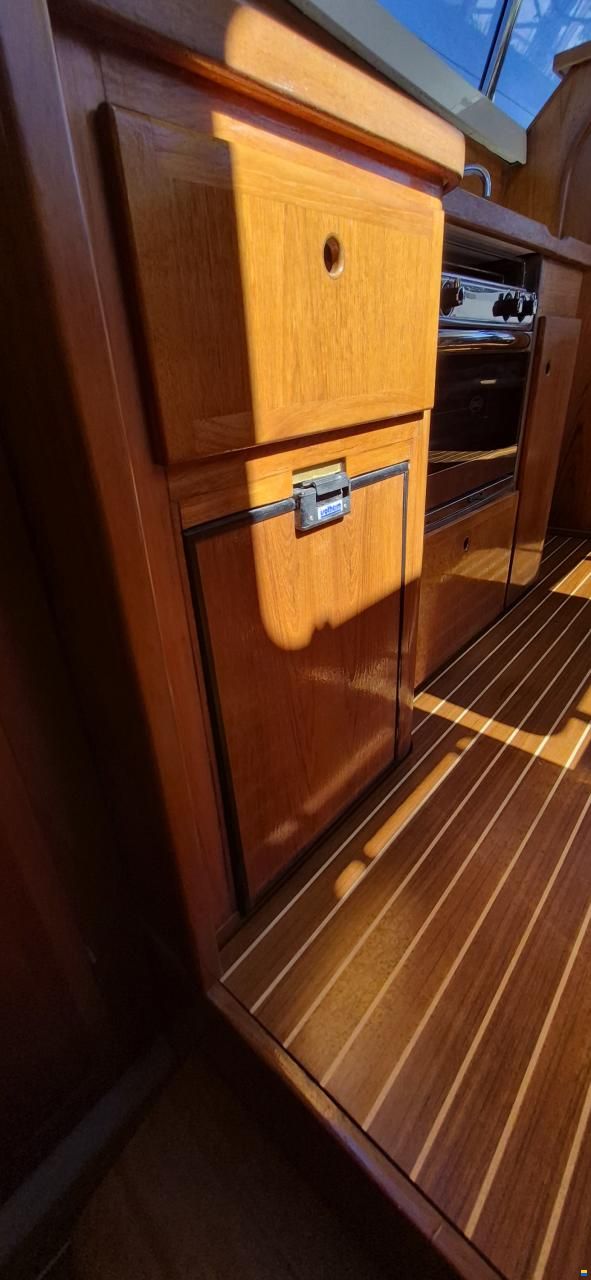 LM Boats Vitesse 35