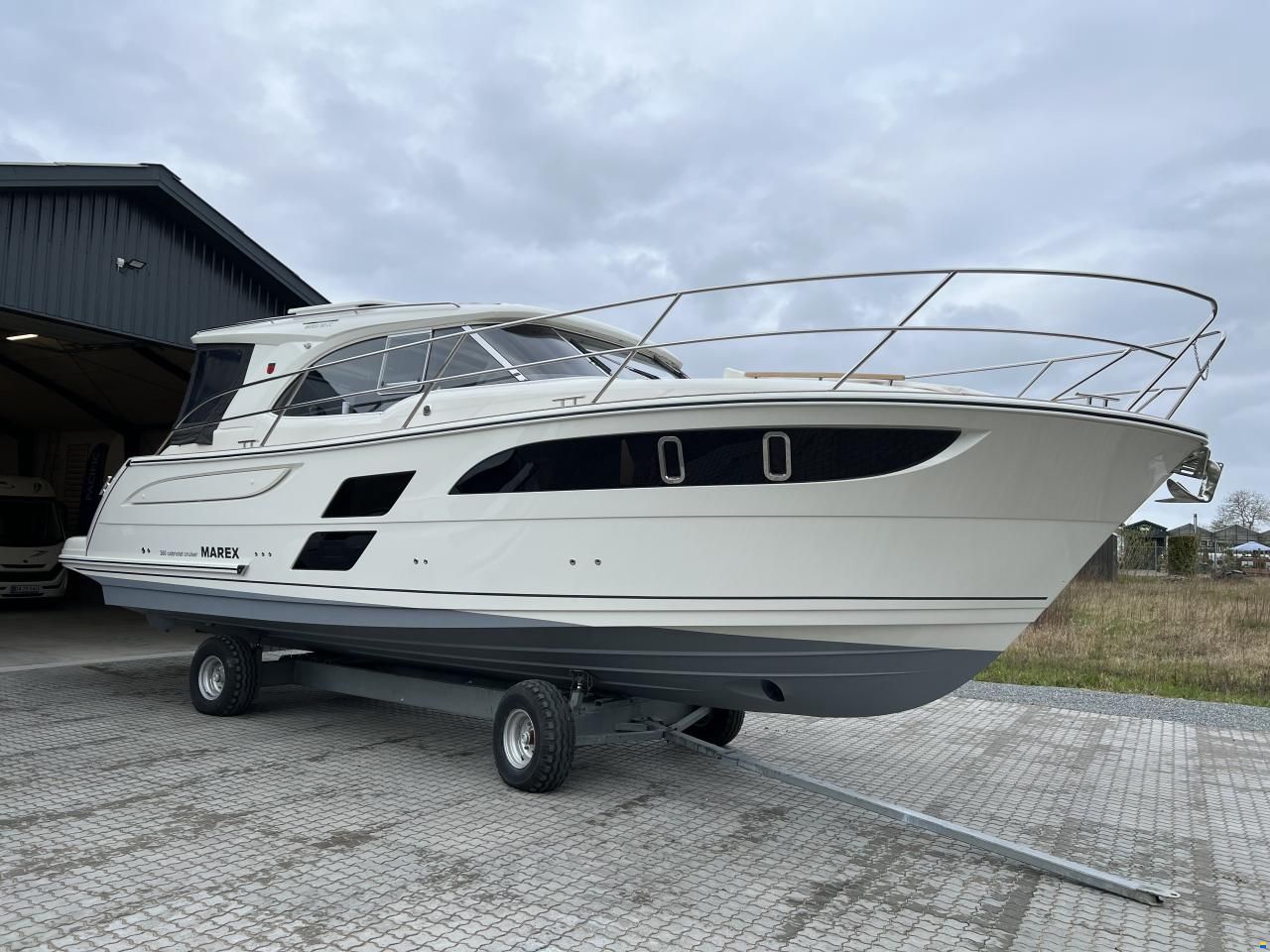 Marex 360 Cabriolet Cruiser