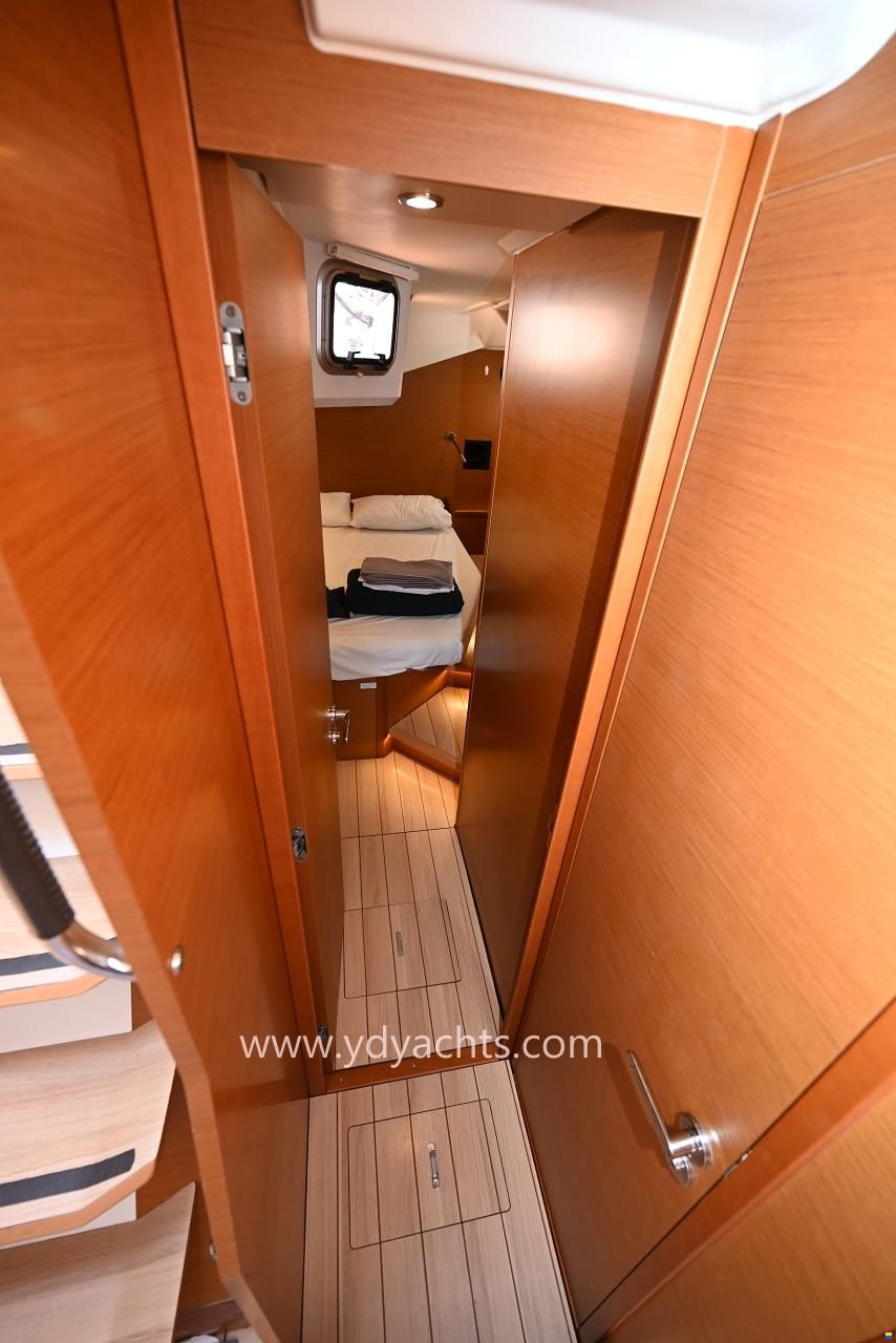 Jeanneau 54