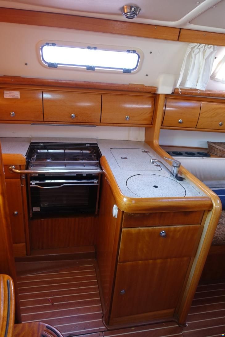 Bavaria 32 C Cruiser