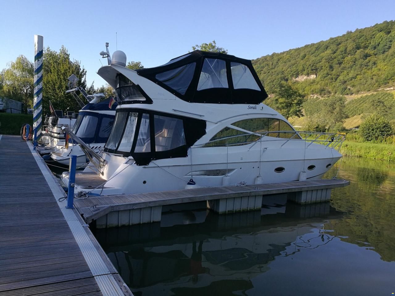 Galeon 390 Fly