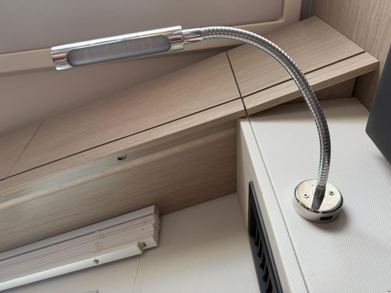 Hanse 548