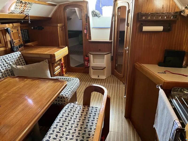 Dufour 38 Classic