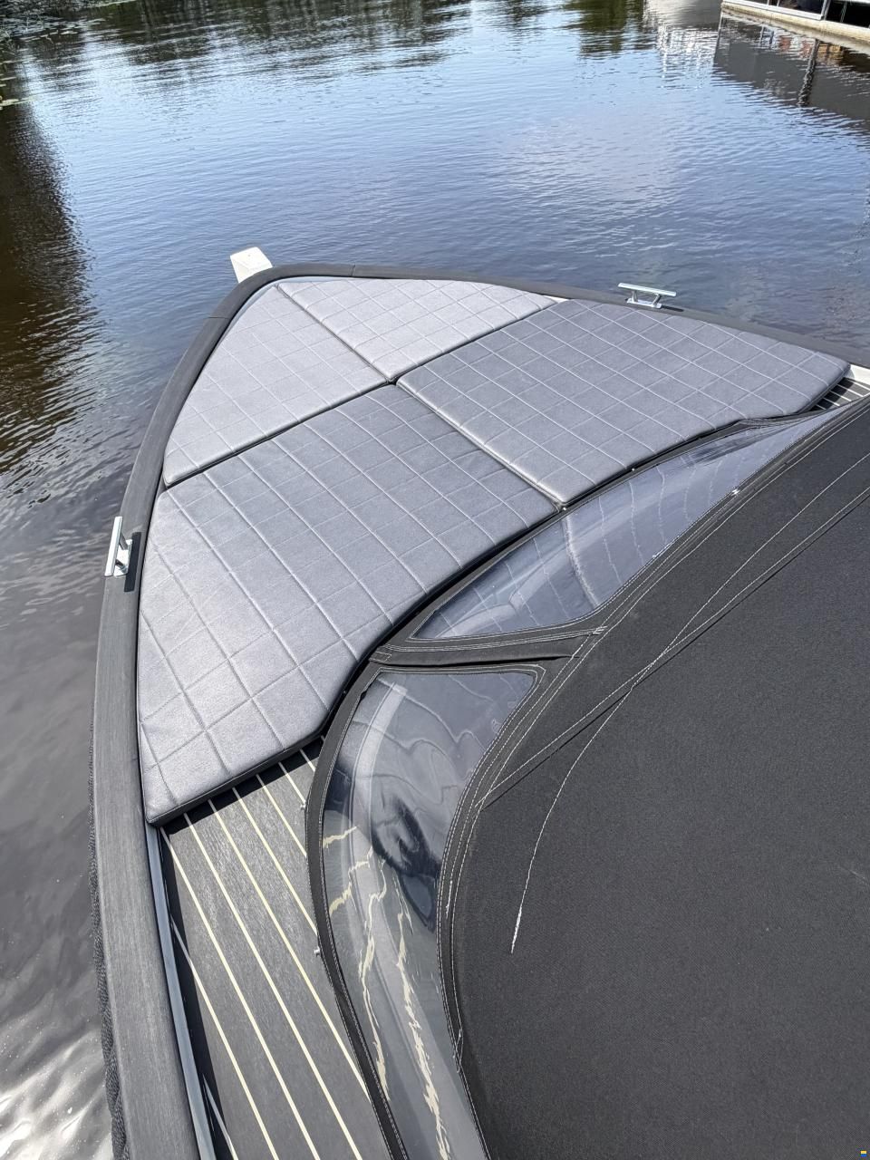 Waterspoor 777 Aviator