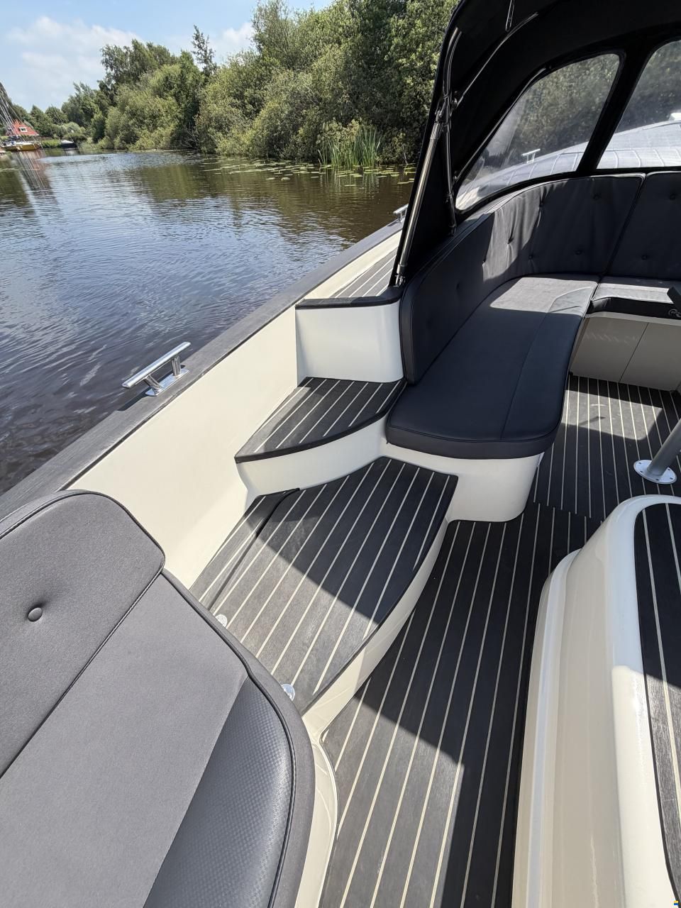 Waterspoor 777 Aviator