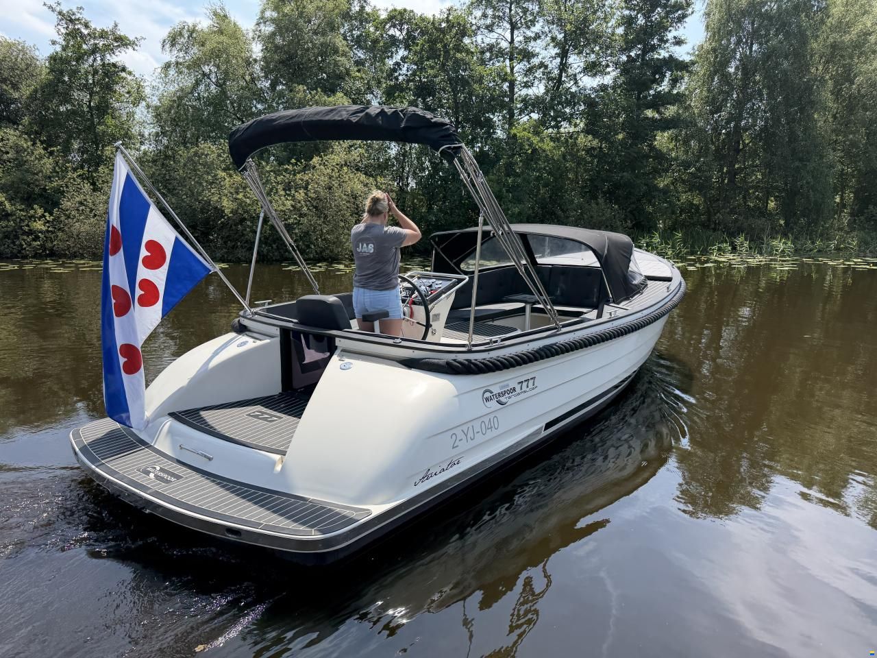 Waterspoor 777 Aviator