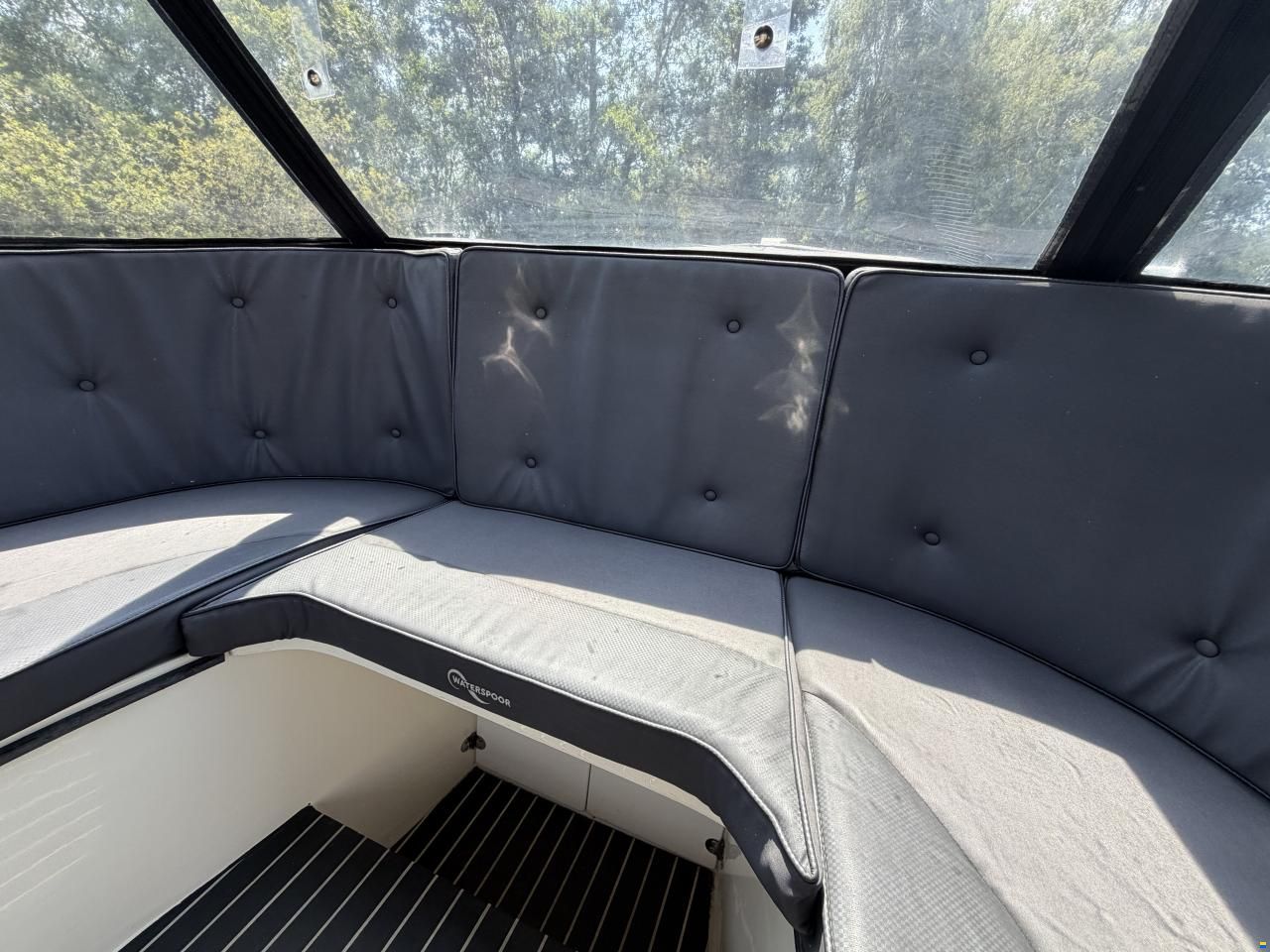 Waterspoor 777 Aviator