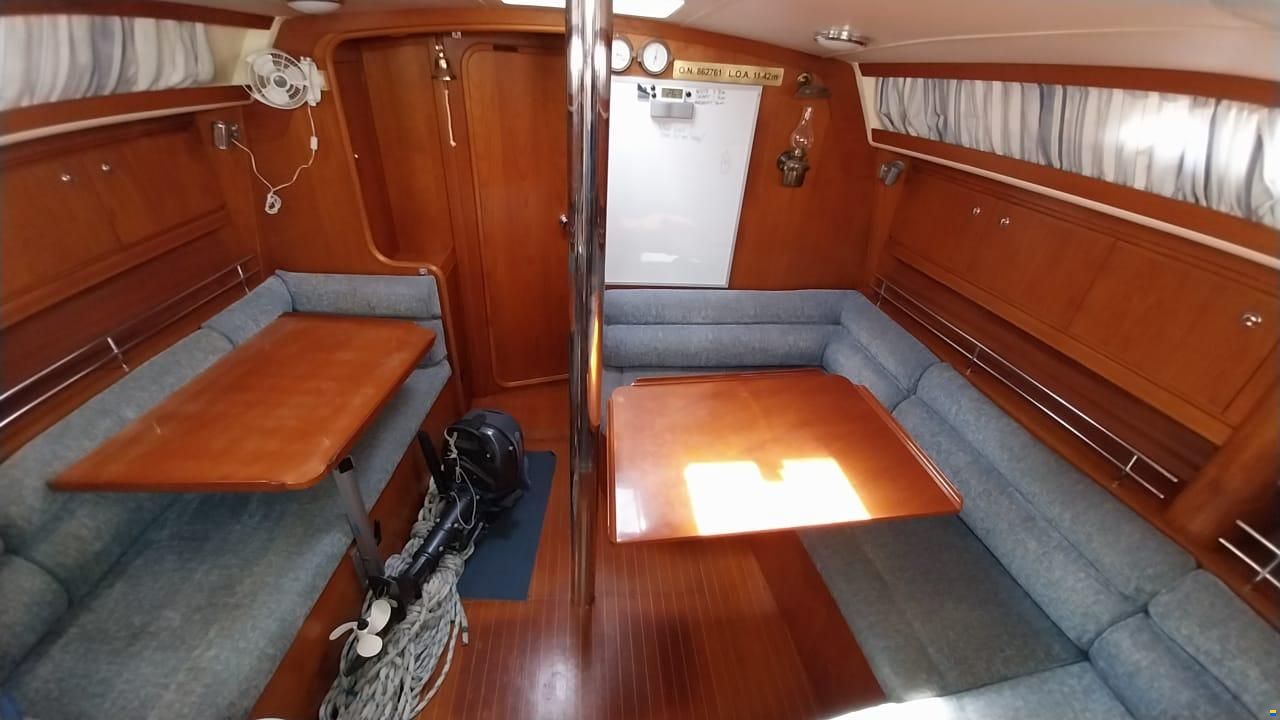 Moody 38 CC