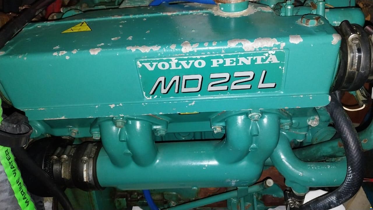 Moody 38 CC