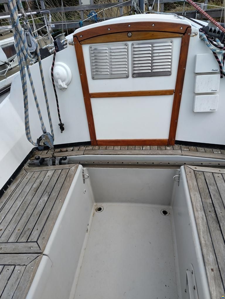 Spirit 28