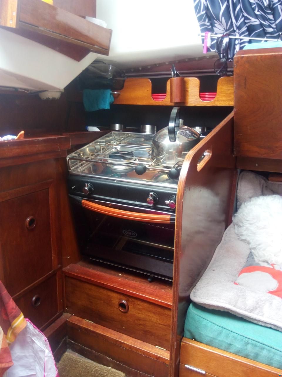 Spirit 28
