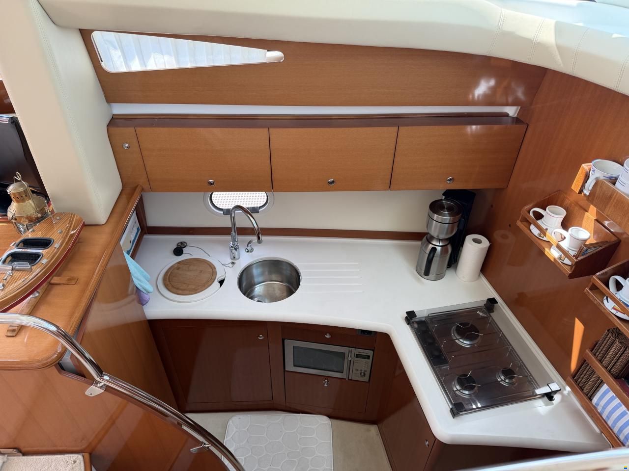 Jeanneau Prestige 42 Fly