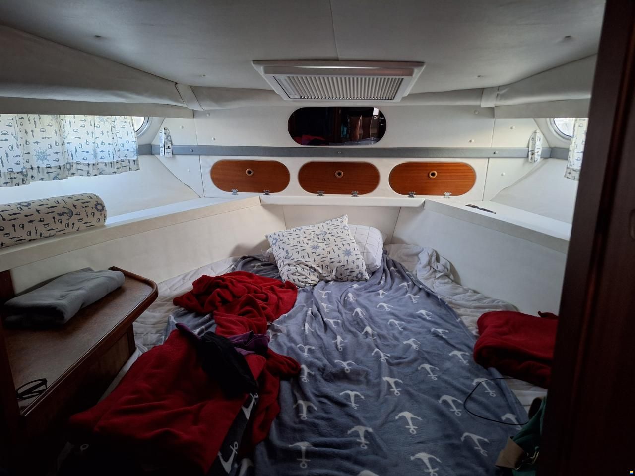 Sealine Fly 305