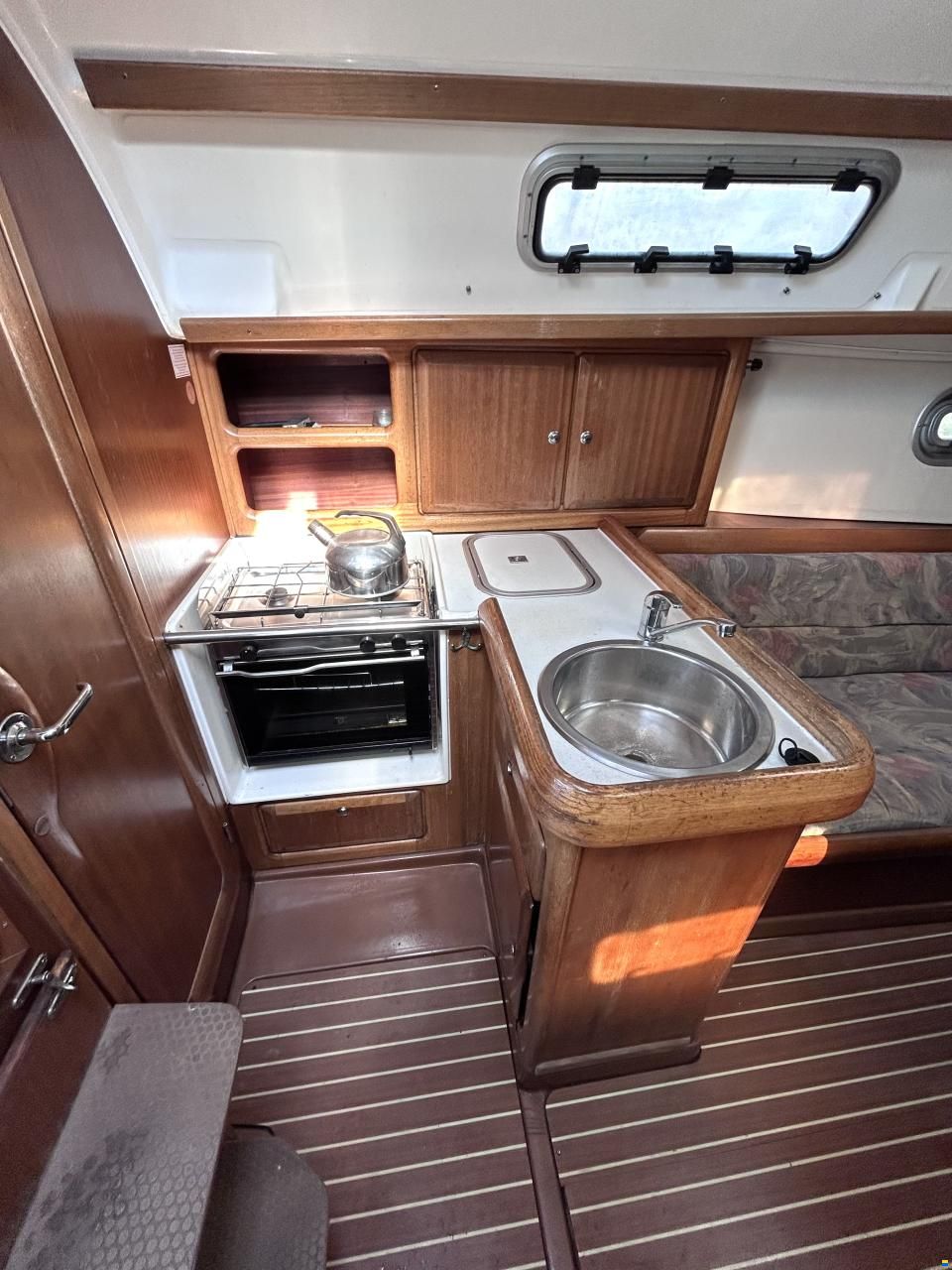 Bavaria 32 Holiday