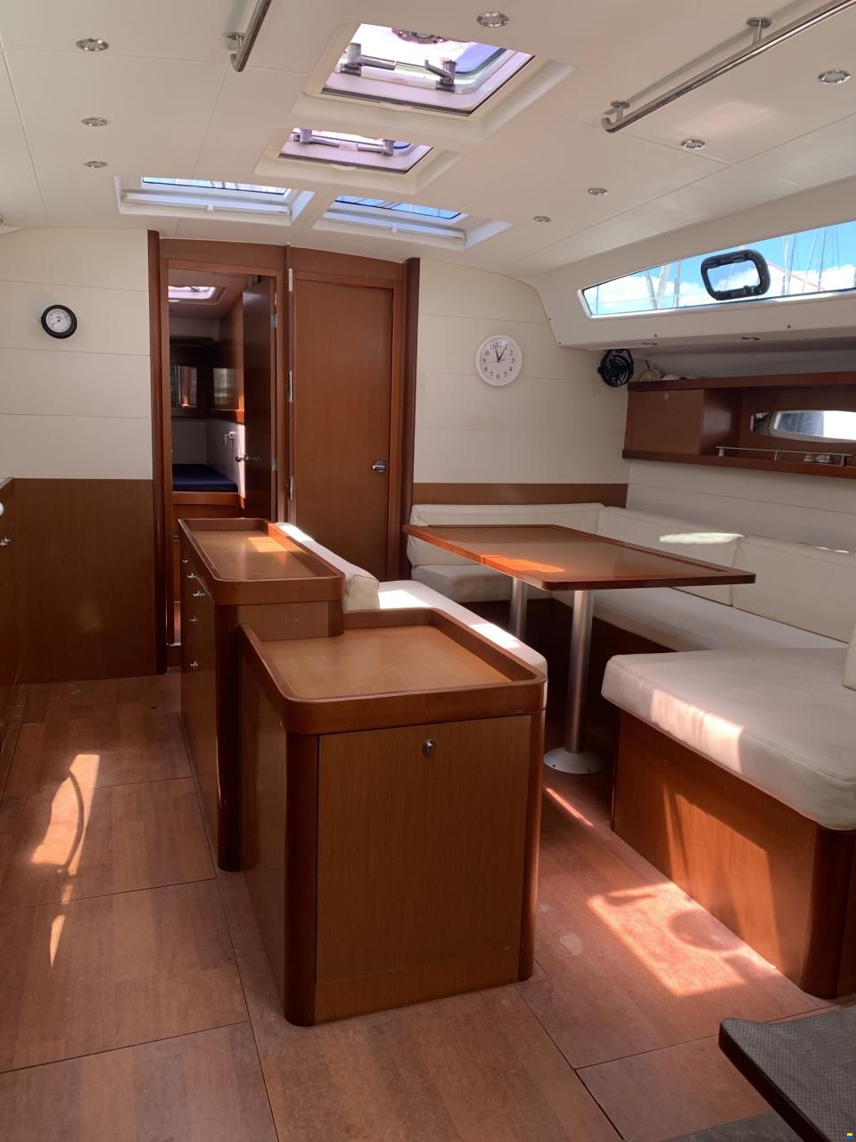Beneteau Oceanis 50 Family