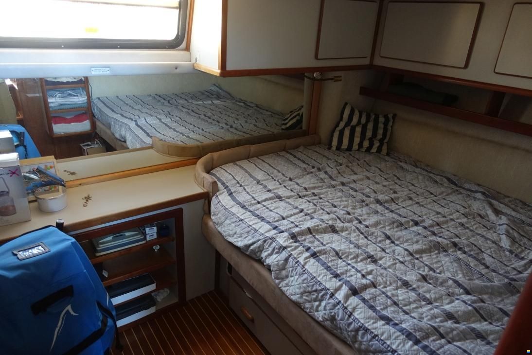 Sea Ray 38 AC