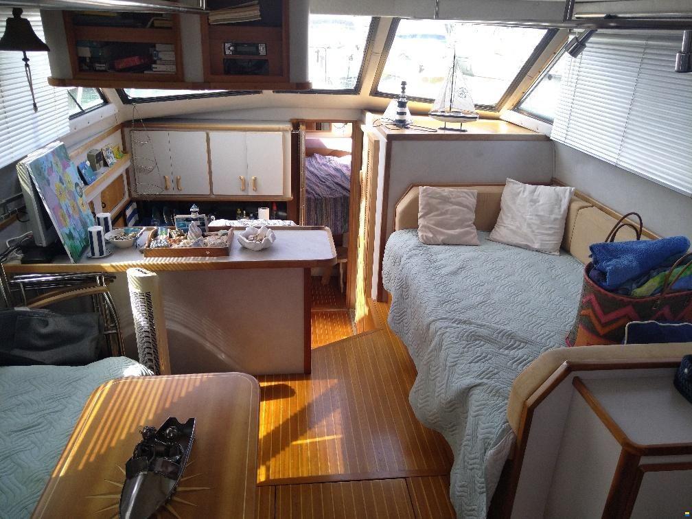 Sea Ray 38 AC