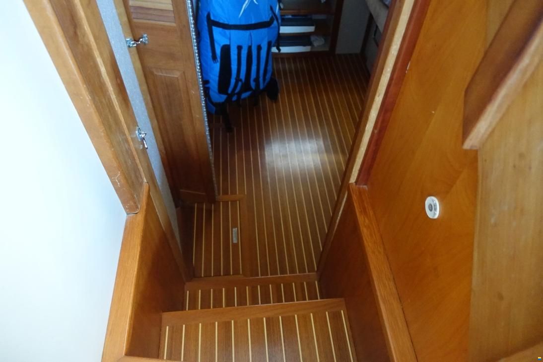 Sea Ray 38 AC