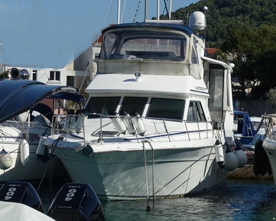 Sea Ray 38 AC