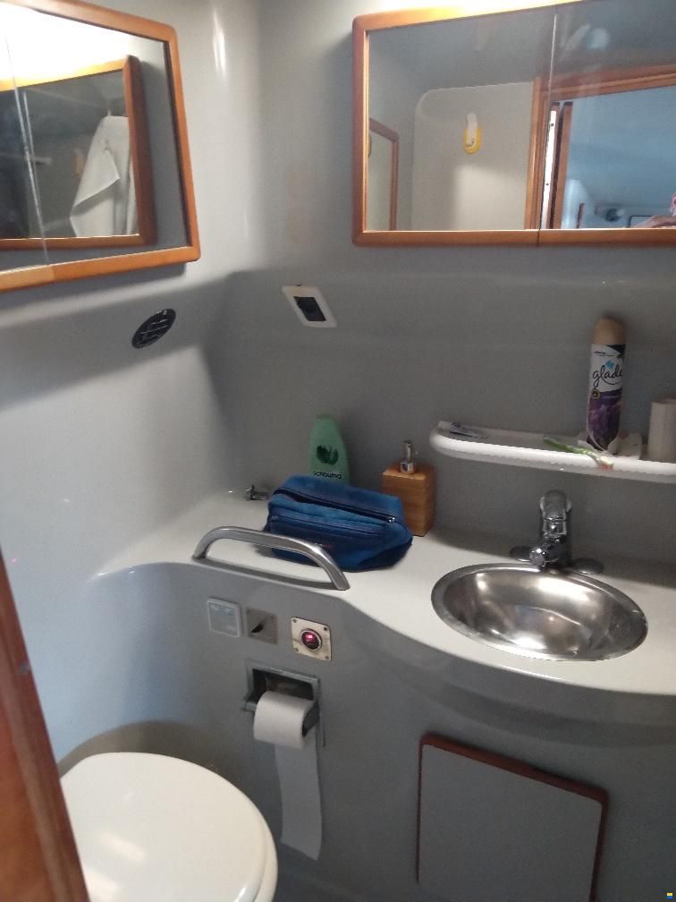 Sea Ray 38 AC