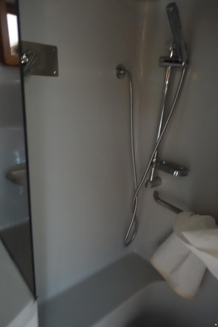 Sea Ray 38 AC