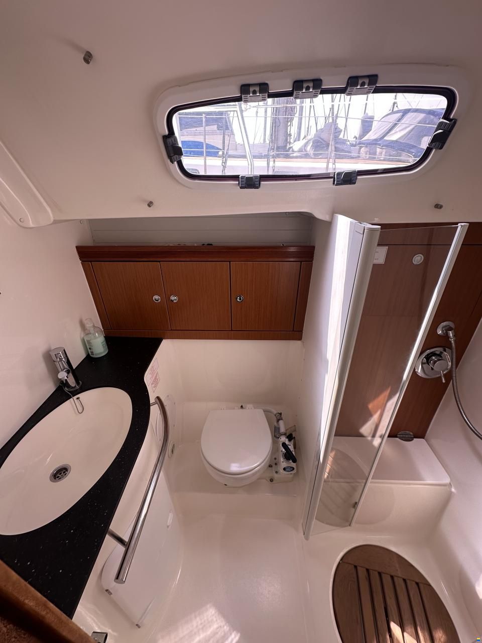 Bavaria 43 Cruiser 2010