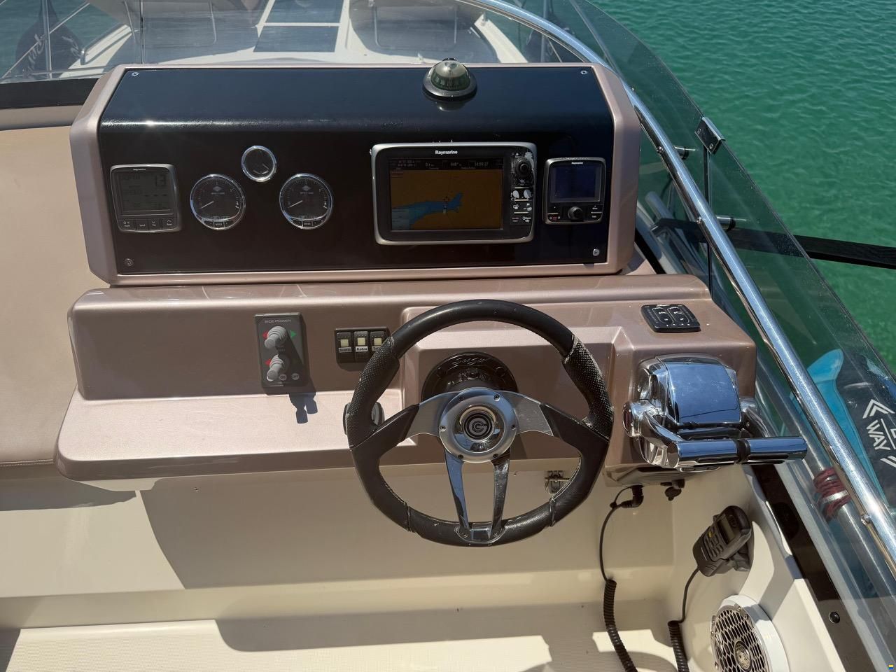 Galeon 420 Fly