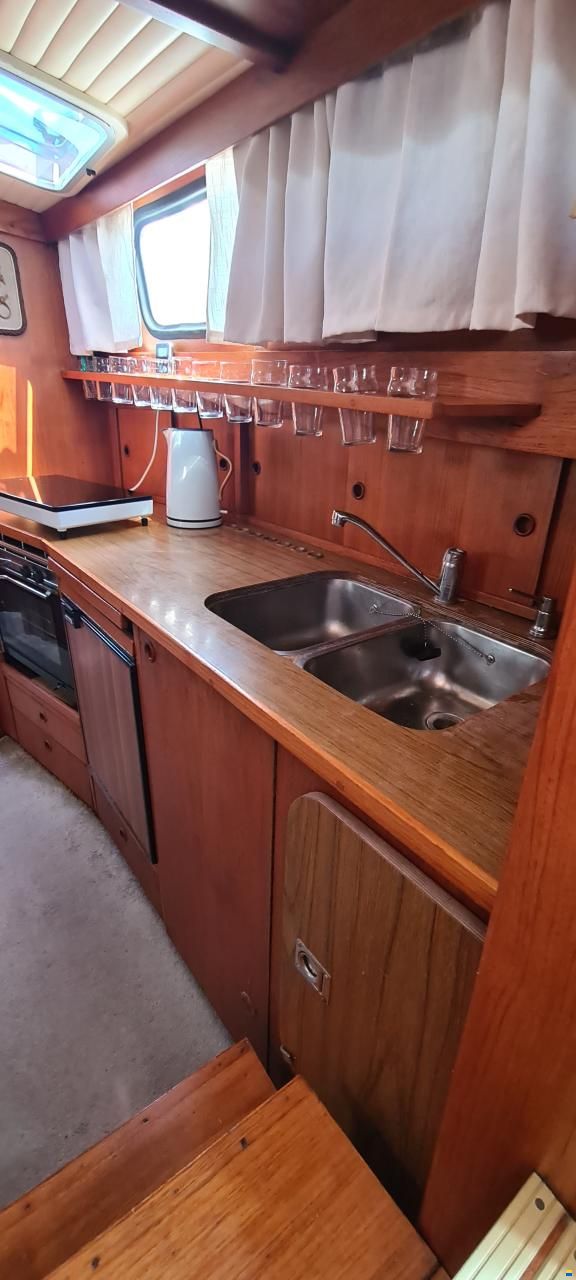 Sitala Yachts Nauticat 33