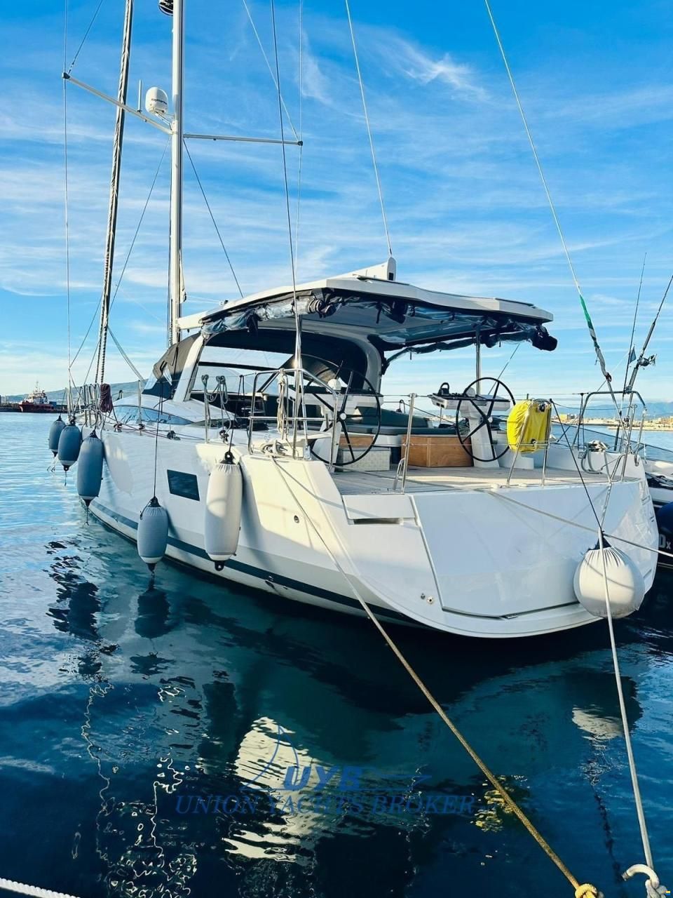 Jeanneau 65