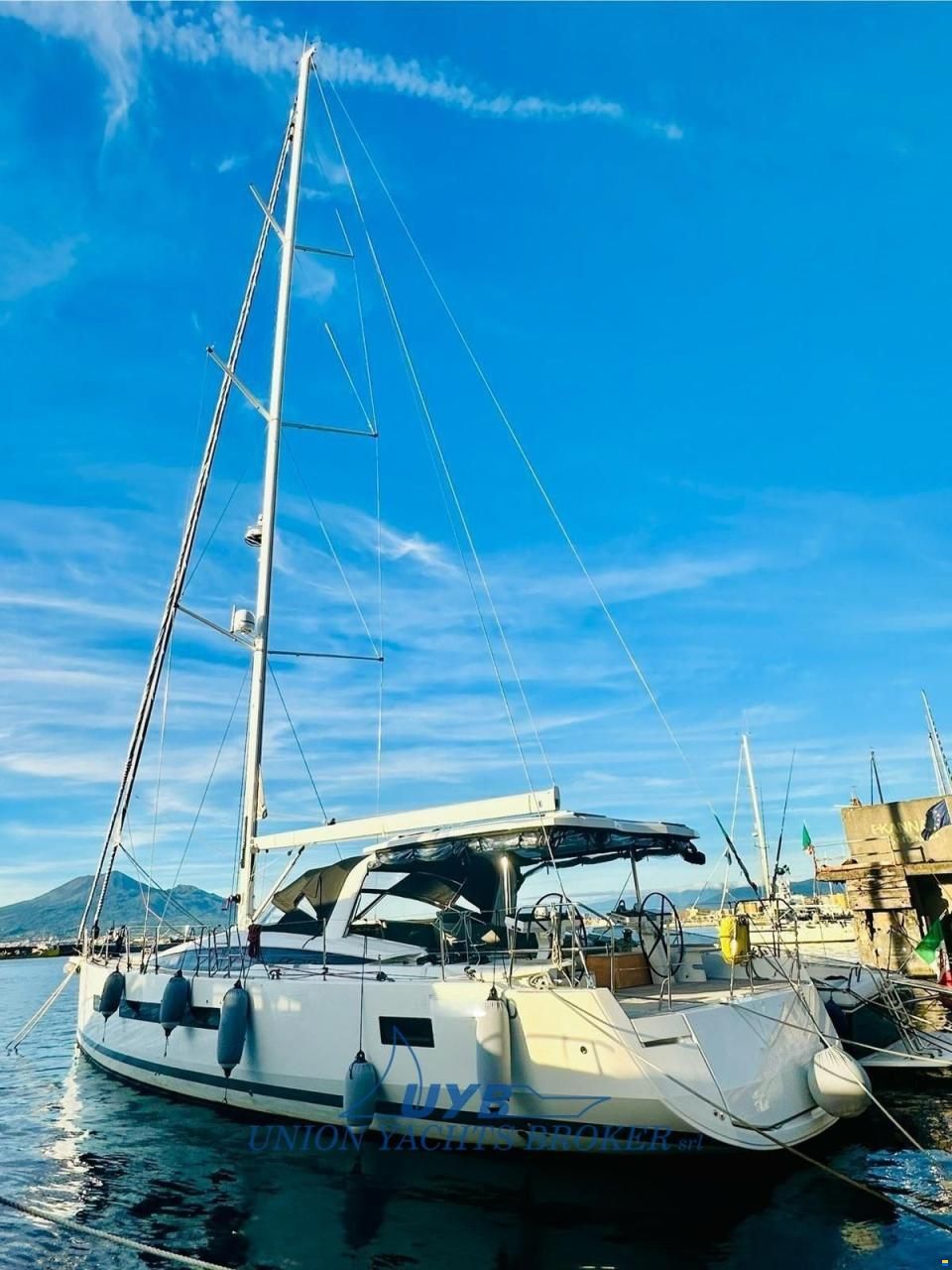 Jeanneau 65