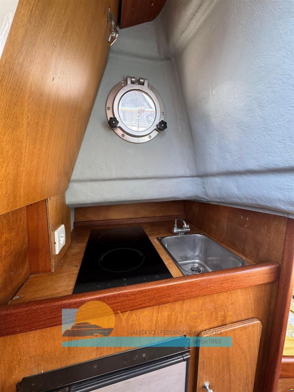 Sciallino 23' Semi Cabin
