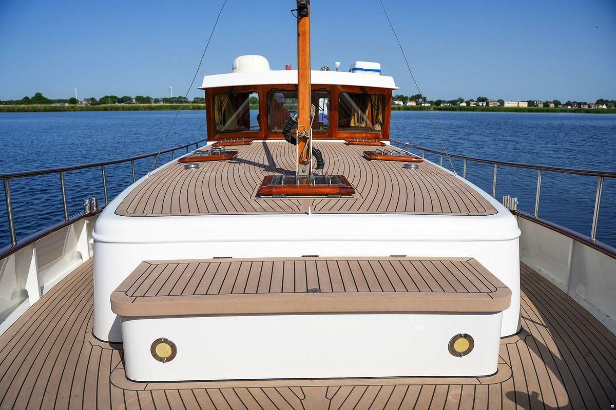 Lowland Yachts Kanaaljacht