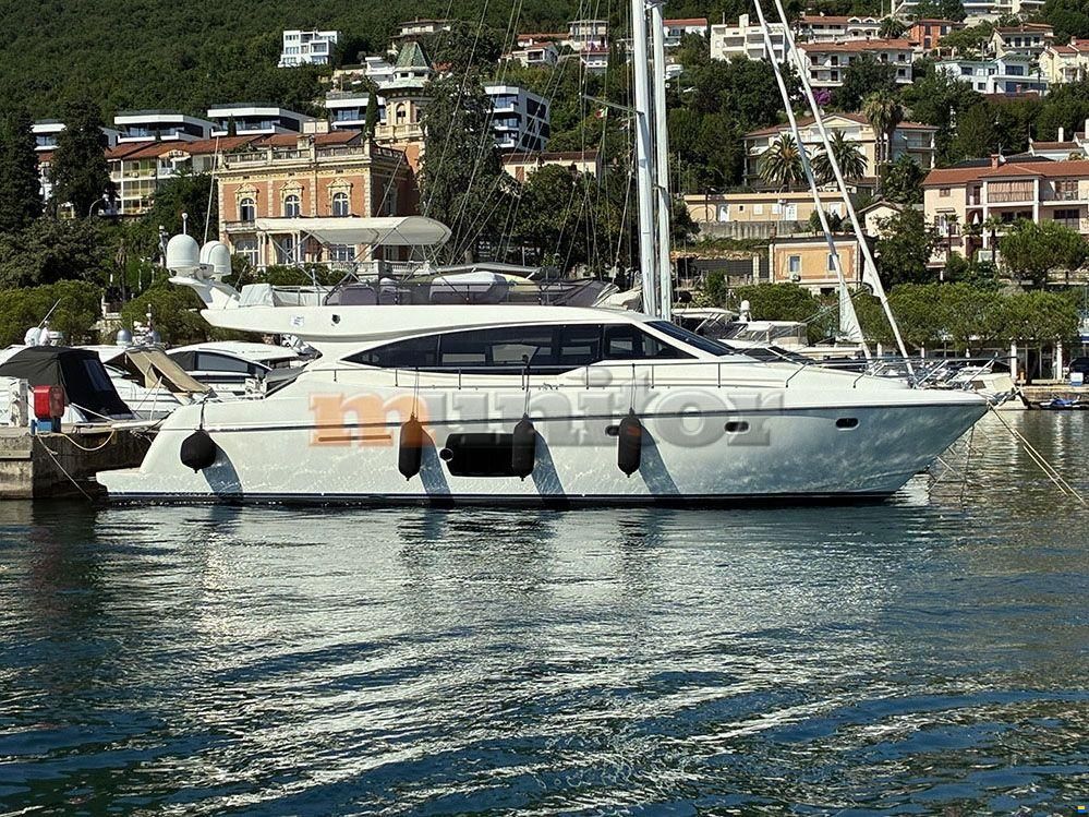 Ferretti 510 Fly