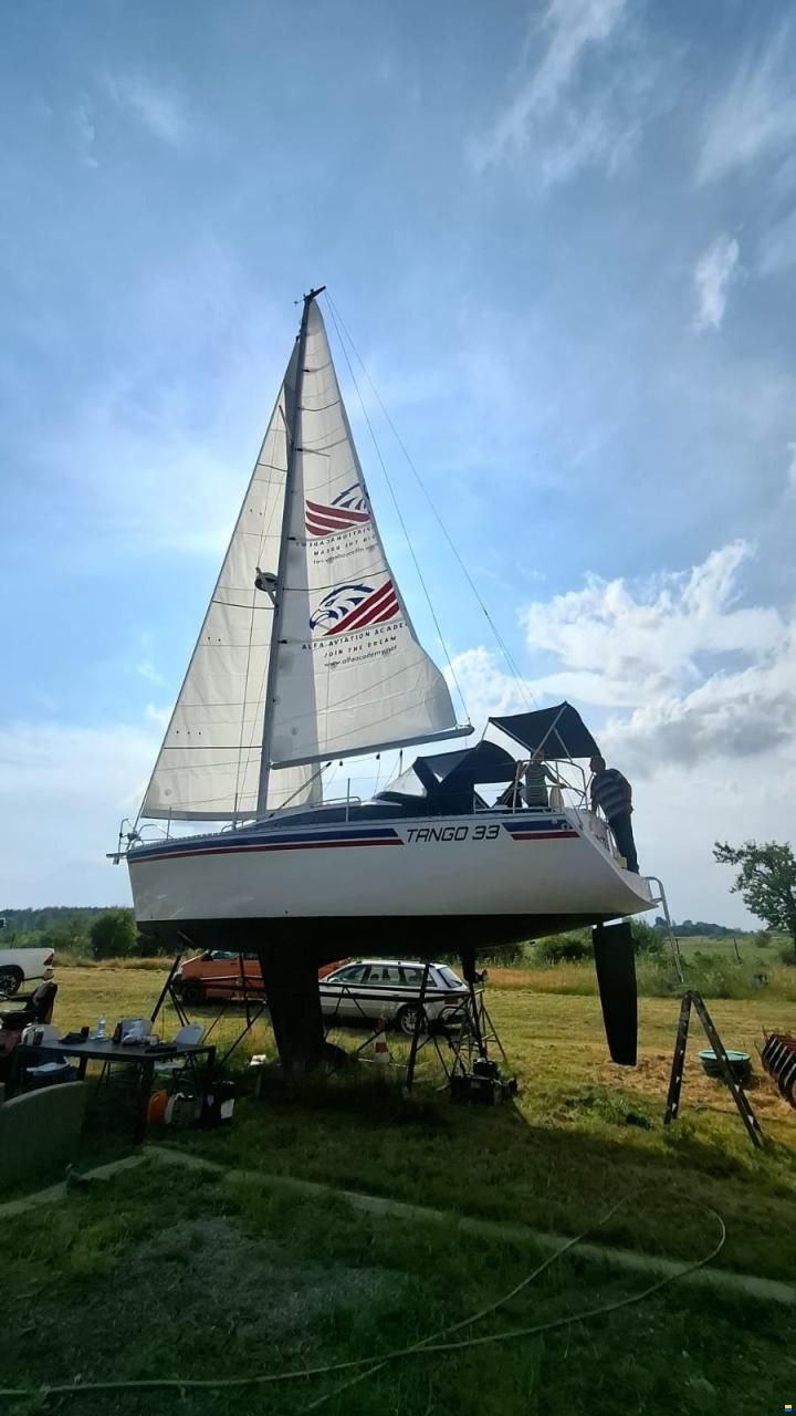 Solina Tango 33