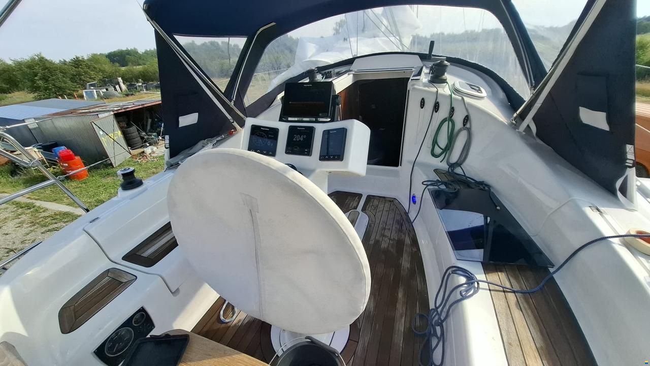 Solina Tango 33