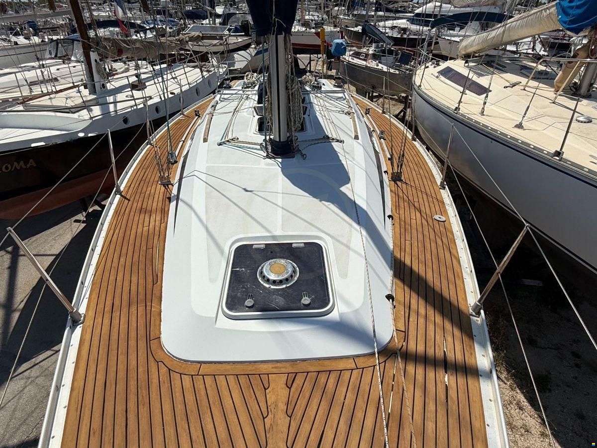 GRAND SOLEIL 37