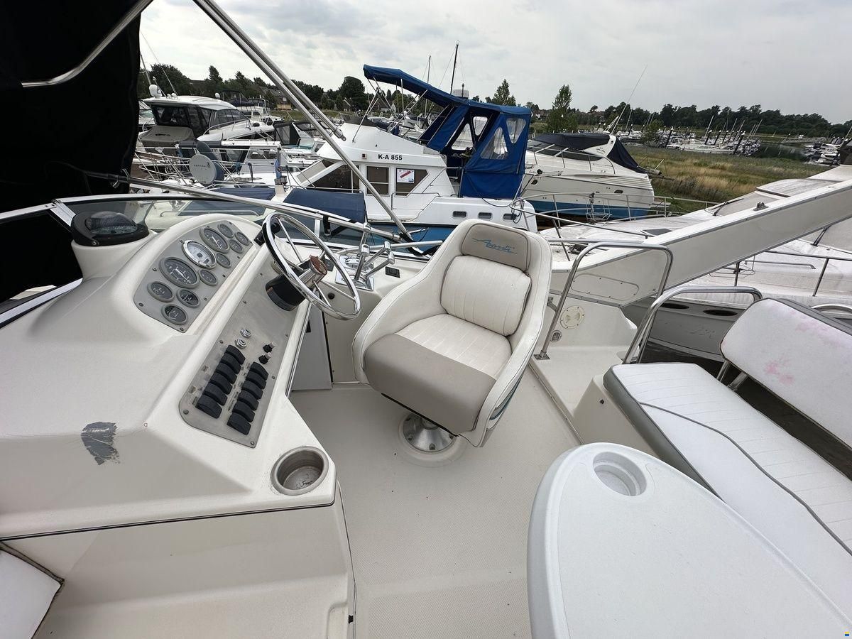 Bayliner 3258