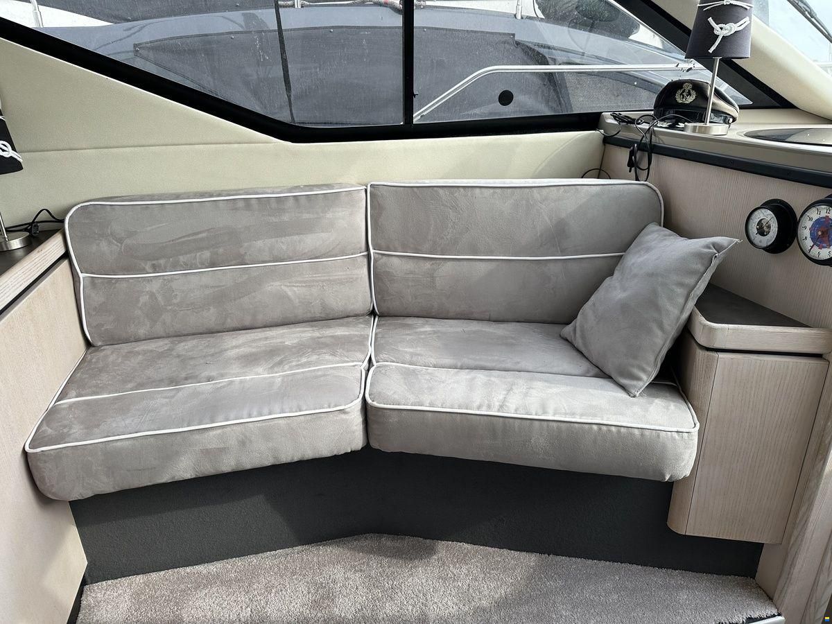 Bayliner 3258