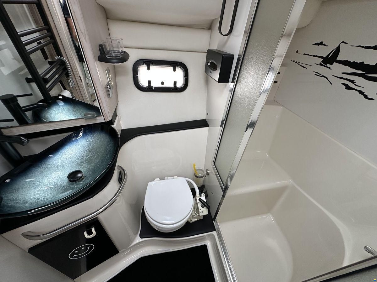 Bayliner 3258